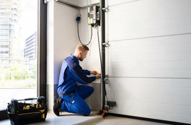 Garage Door Repair1 1